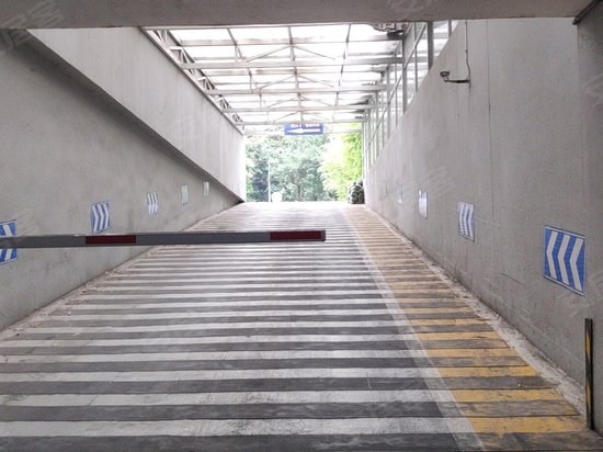 威斯顿联邦广场 