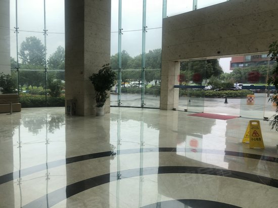 外创大厦(办公) 