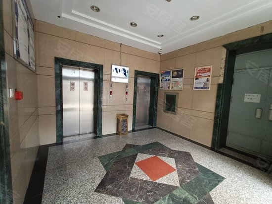 梅园百盛写字楼 