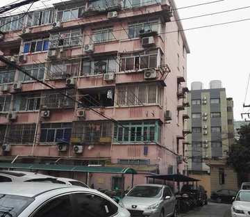 康健路120弄小区