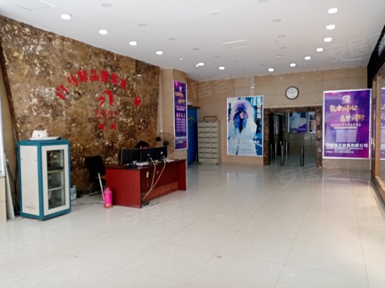 白马服装城二期公寓楼 