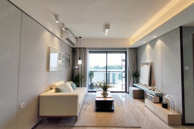 广佛保利城3室2厅2卫75㎡北124万