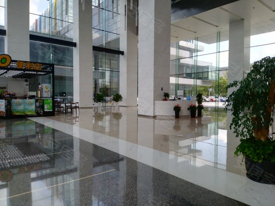 月亮湾国际中心 