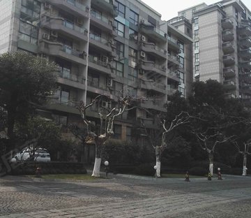 龙柏花苑(北区公寓住宅)