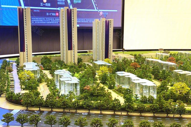 合能湘江公馆(新房),湘江北路与双湖路交叉口东北角-长沙合能湘江公馆