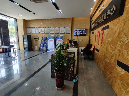 保成泰智汇广场 