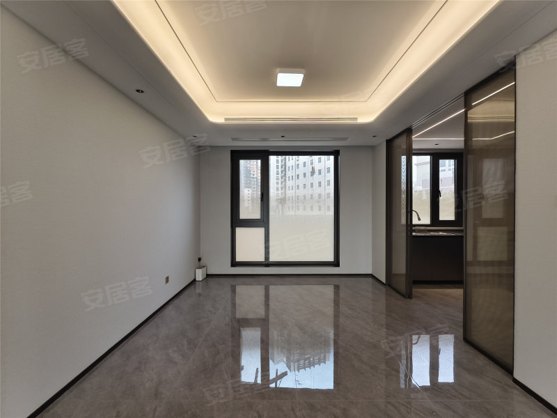 建发望湖4室2厅155㎡627万二手房图片