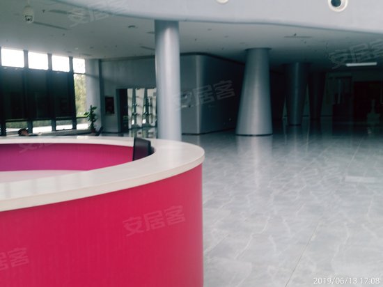 江苏工业设计服务中心大楼 