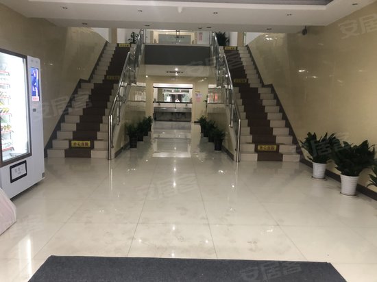 兴远科技创业楼 