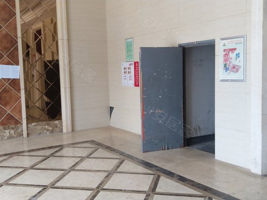 麓谷明珠(商住楼) 