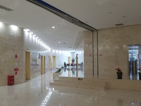 上海东盟商务大厦 