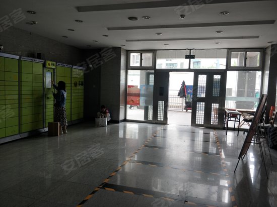 上地佳园23号公寓楼 