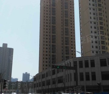 名京九合院锦城苑