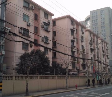 华师大三村