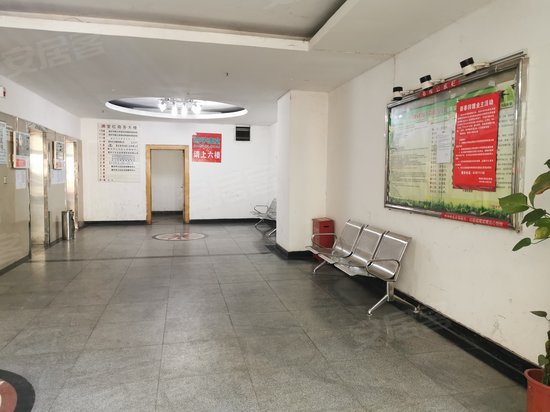 满堂红商务大楼 