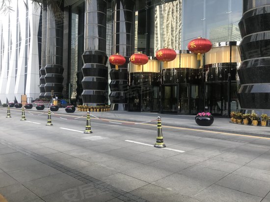 大中华国际交易广场 