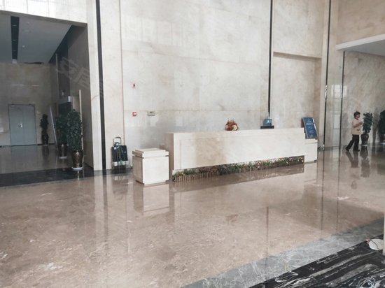 融创春风十里海豚湾办公楼 