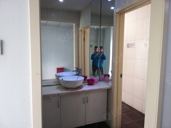 宏天商务中心(东直门) 