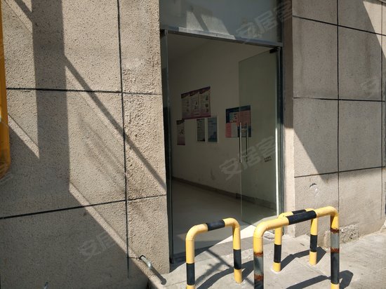 金沙湾小商品批发市场 