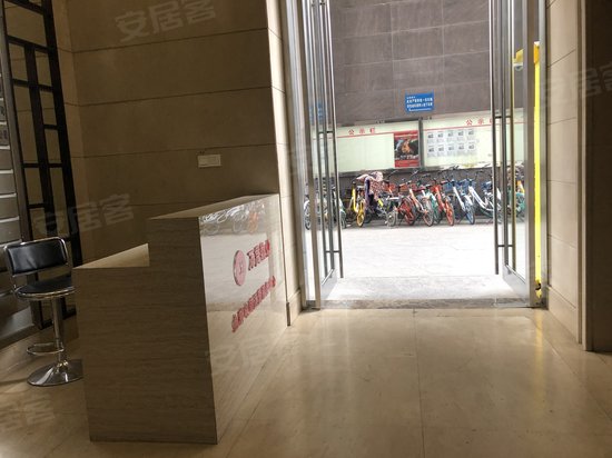 万贯电子商务大厦 