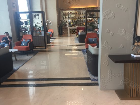 中庚红鼎天下(办公) 