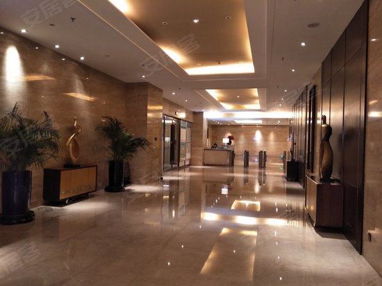 中国石油武汉大厦 