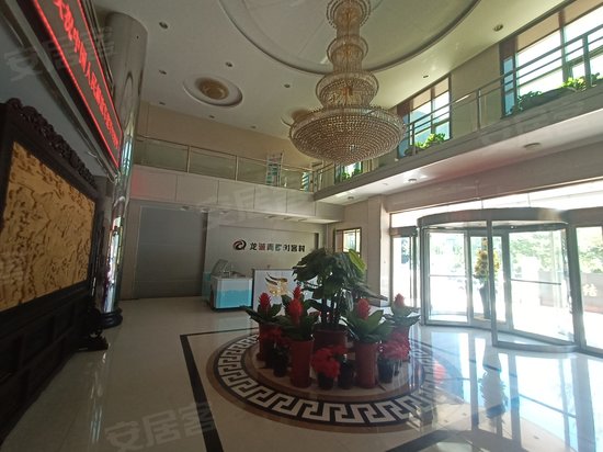 龙城青春创客村 