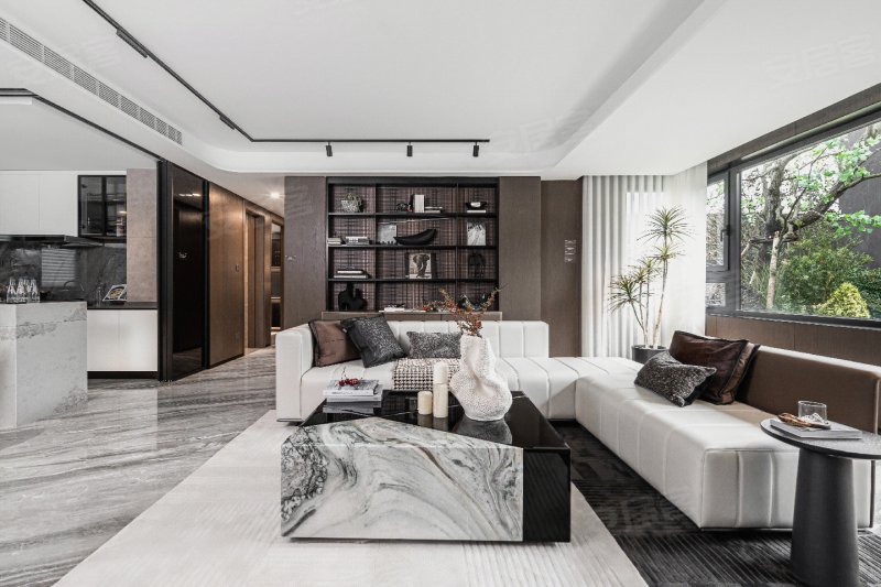 320w南京首座轻奢大宅 高标准精装 大平层横厅4房