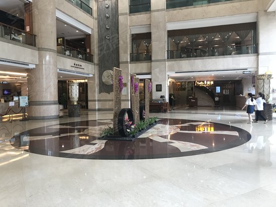 广东亚洲国际大酒店 