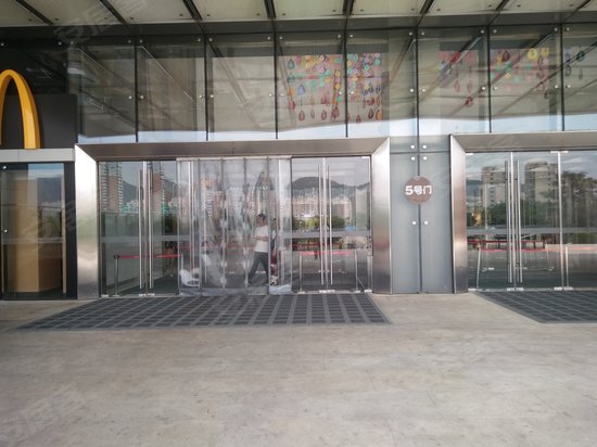 贵和购物中心领秀城店