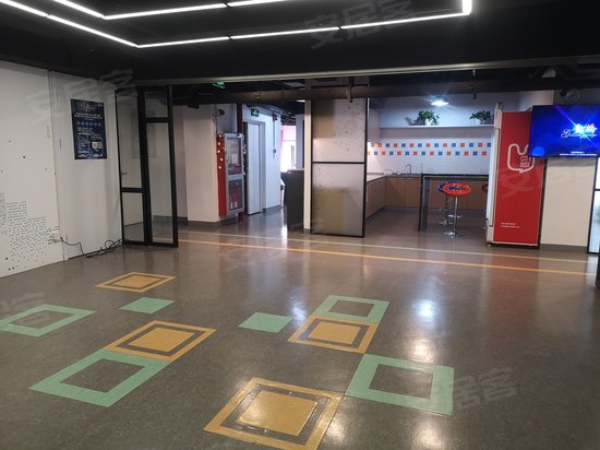 新金桥路581号楼 