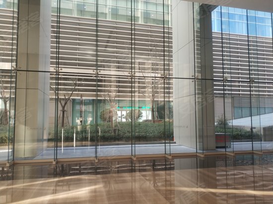 陆家嘴金融广场