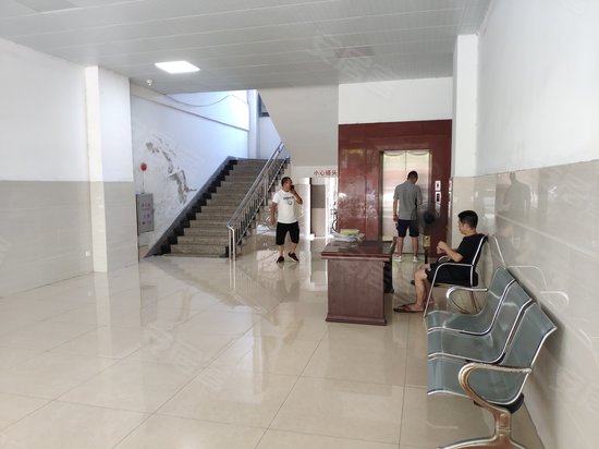 大朗商业大厦(南城) 