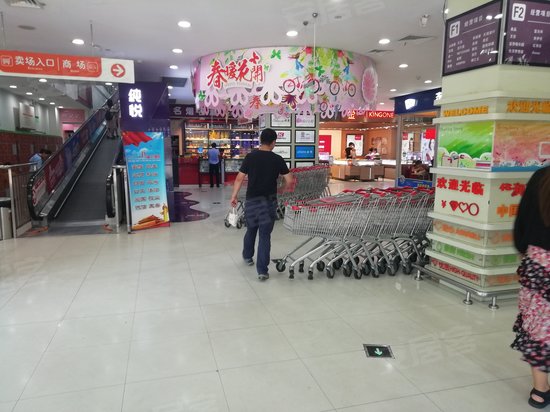 城市之光国际公寓 