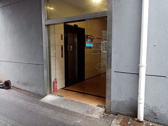 上海雍辰商务中心 