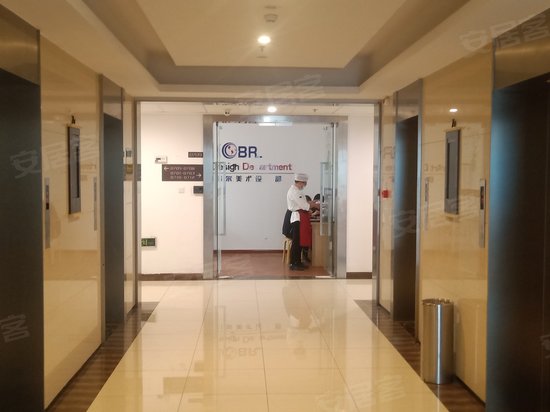 绿地新城D2商业中心 