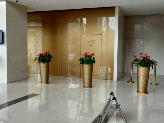 中国人保寿险大厦 