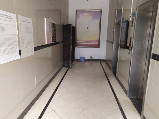 邻里广场(吴江区) 