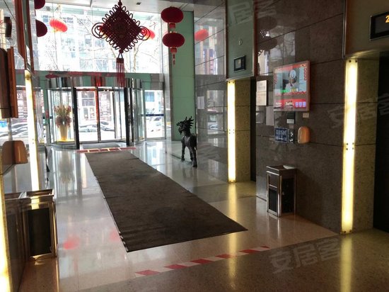 大连中远海运大厦 