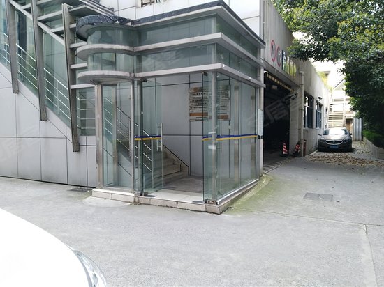 静安阳光商务广场 