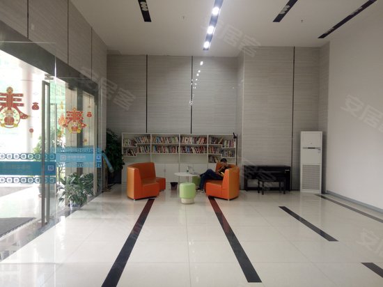 观澜多彩科技城 