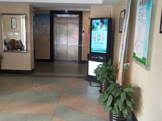 曲阳大楼写字楼 