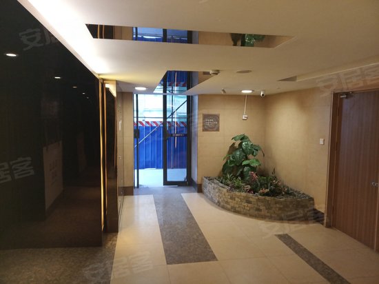 丰瑞威士顿广场 