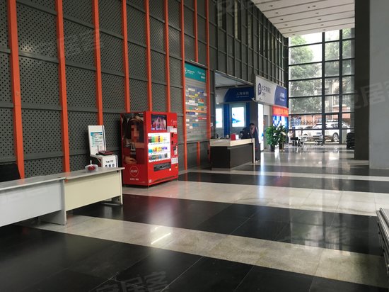 太平洋世纪广场 