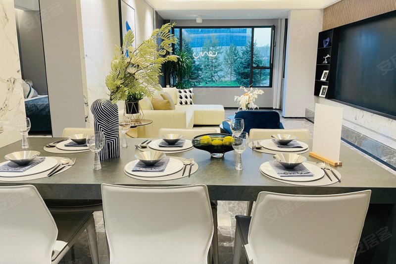 君汇·四季城3室2厅129㎡69万二手房图片