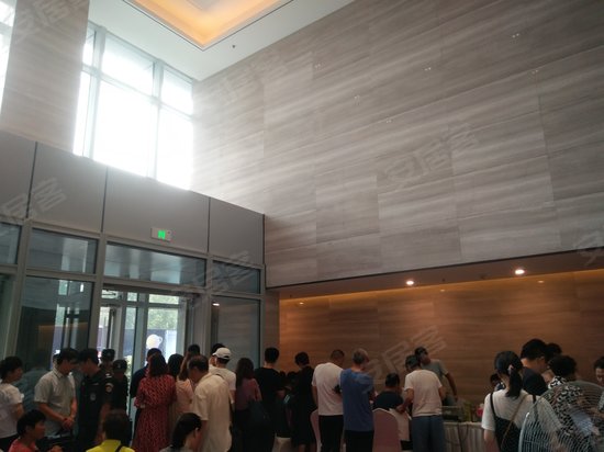 广厦聚隆广场(商住楼) 