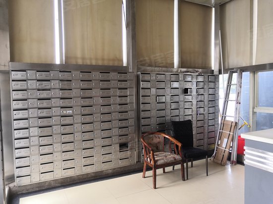 蓝天碧水国际公寓 