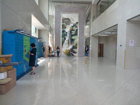 底特律财富天地 