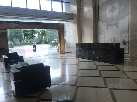 宏益华集团总部大楼 