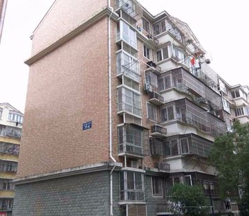 龙池花园